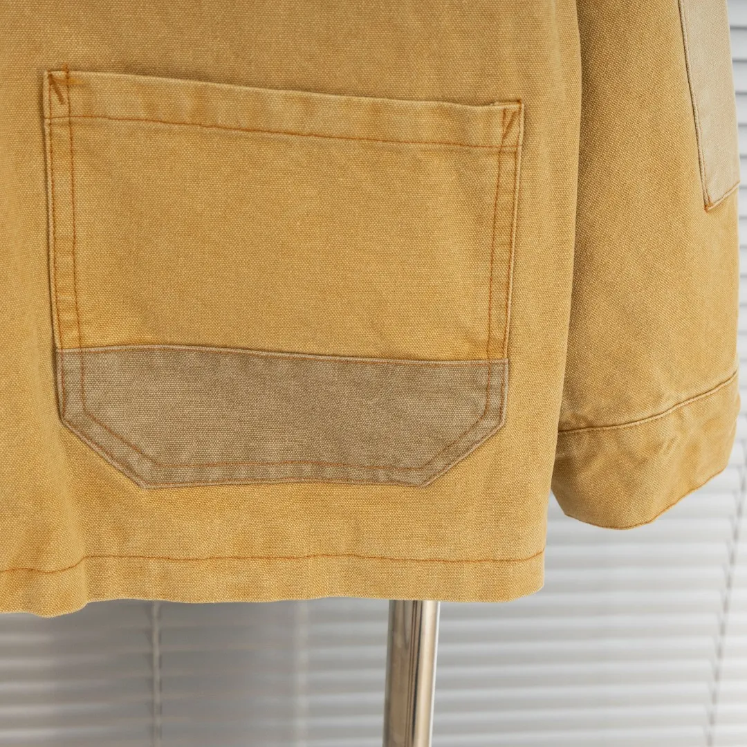 P640 top version (difference in currency) You can scan the code to enter the official website Style: Ralph Lauren POLO Ralph Lauren original open-mold Barn style heavy-duty washed and distressed second-hand jacket Color: picture color Size: M-XXL Fabric: denim canvas Accessories: a full set of customized accessories No gender distinction, the same style for men and women